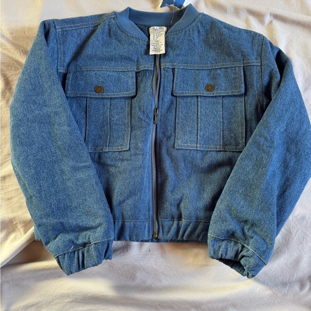 Girls Max Studio Kids Blue Denim Puffer Jacket. Quilted inside. NWT.